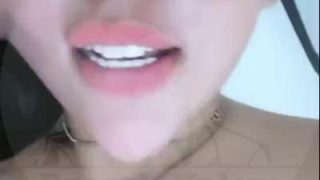 Clara Gopa pamerin Tetek