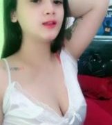 Pinapple Host Aduhai MangoLive