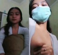 Gita remaja B4L1 pamerin uting toket