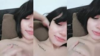 VCS Kak Effy MangoLive Sambil Remas Teteknya Ahh